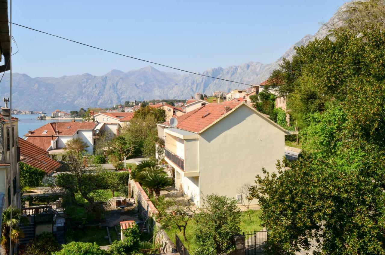 Apartment Barona Kotor Exterior photo