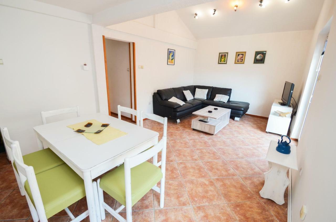 Apartment Barona Kotor Exterior photo